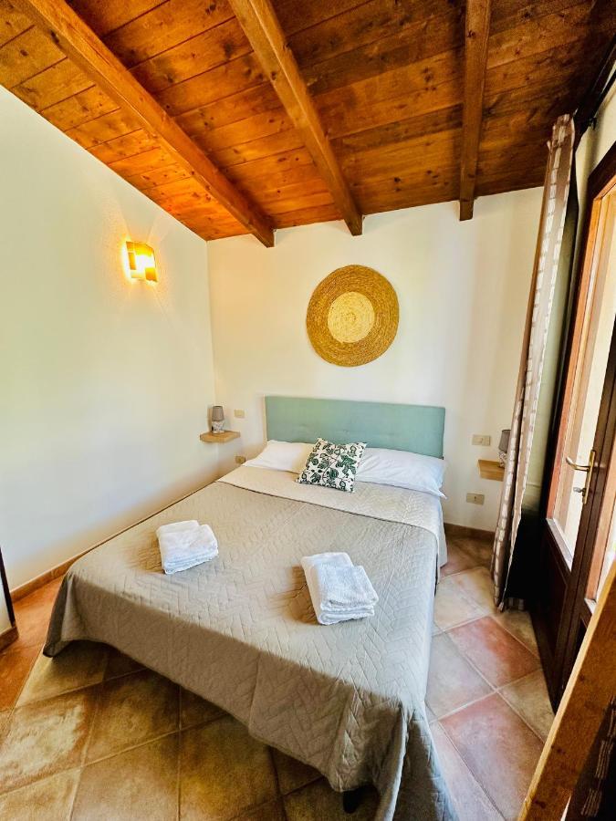 Villa Antonella Apartments Ольбія Екстер'єр фото