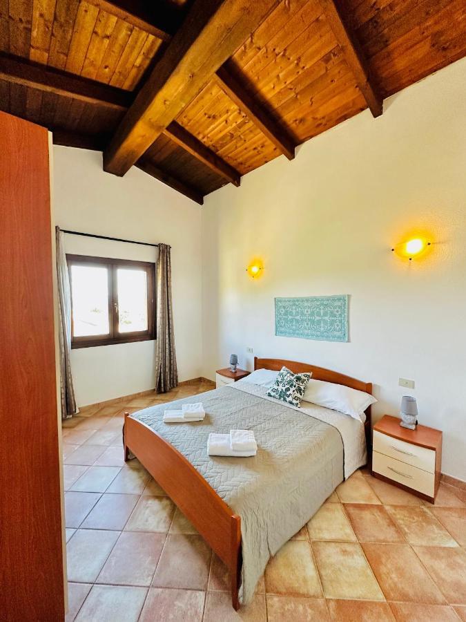 Villa Antonella Apartments Ольбія Екстер'єр фото