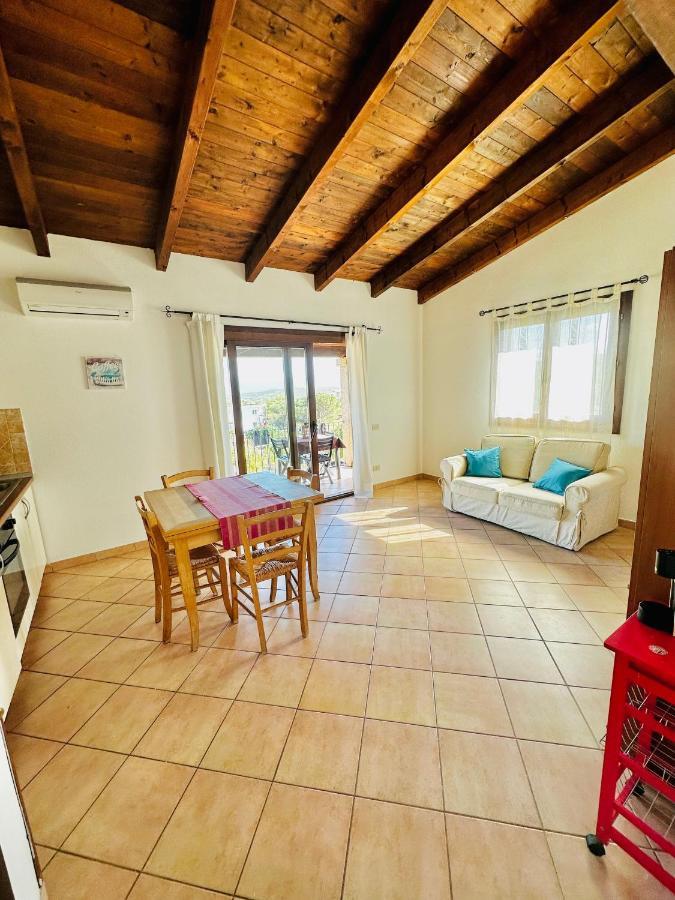 Villa Antonella Apartments Ольбія Екстер'єр фото